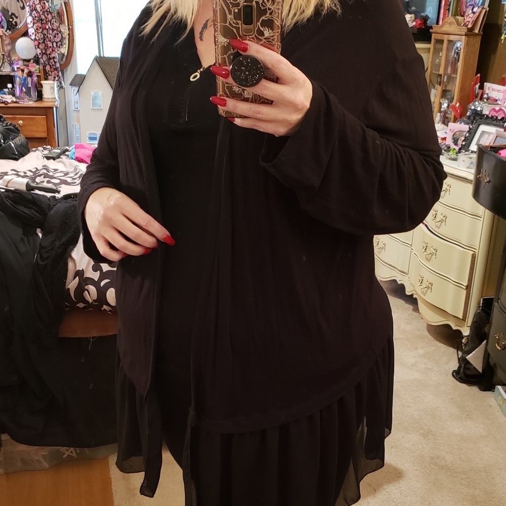 Pebble and Stone long black cardigan 3X